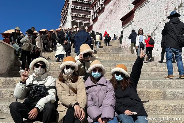 拉薩本地旅行社報團(tuán)哪家最好